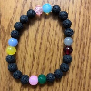 Multicolored design bracelet